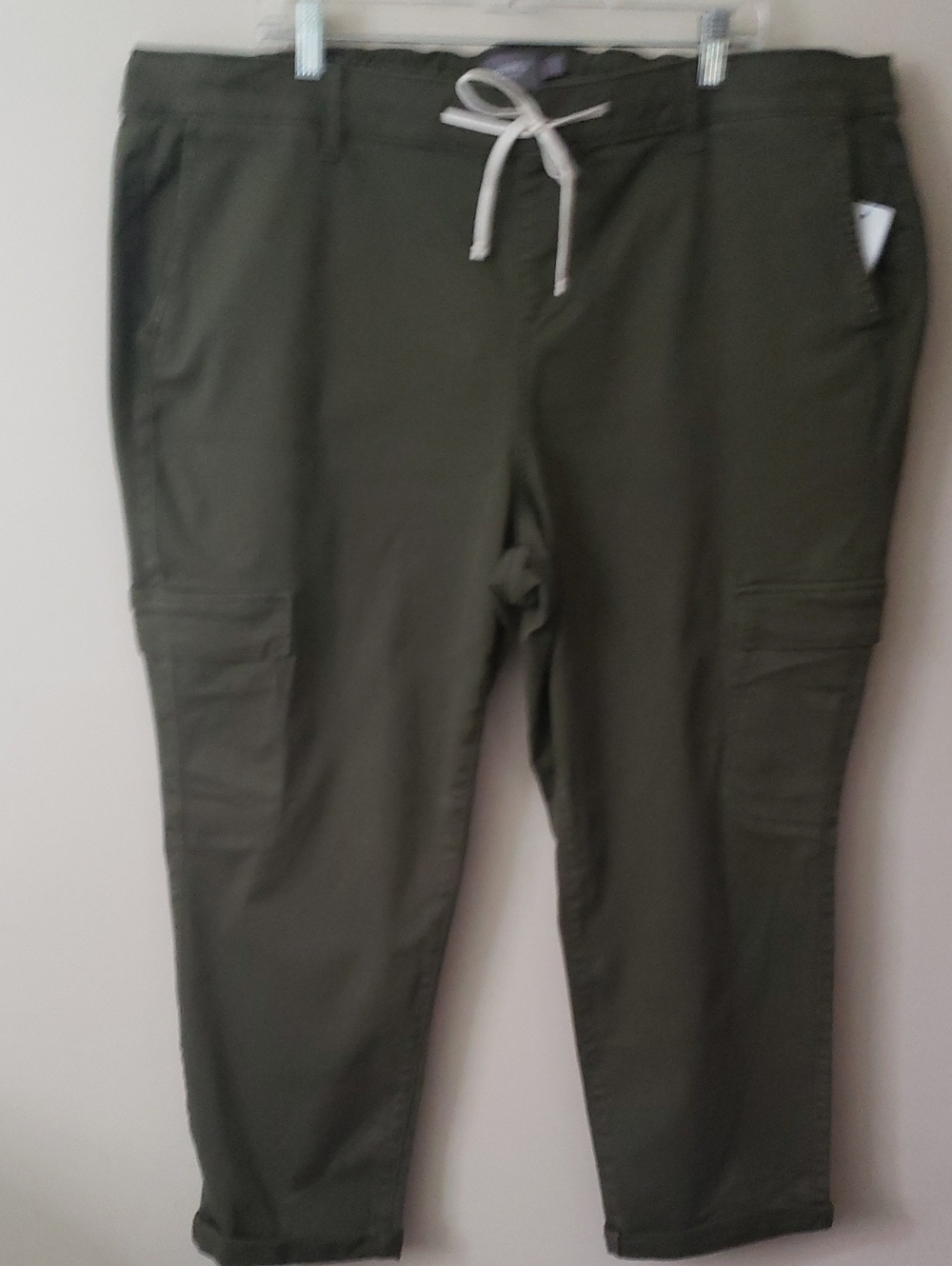 NWOT Torrid Olive Utility Straight-Leg Stretch Cargo Pants